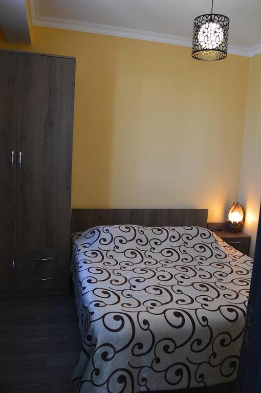 Apartment Near Park 36 Batumi Exterior foto