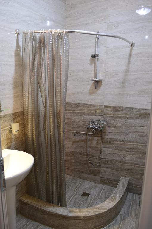 Apartment Near Park 36 Batumi Exterior foto